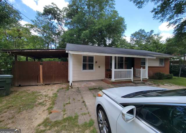 Property at 208 Ravenwood Way, Warner Robins, GA 31093, 3 beds, 1.5 baths