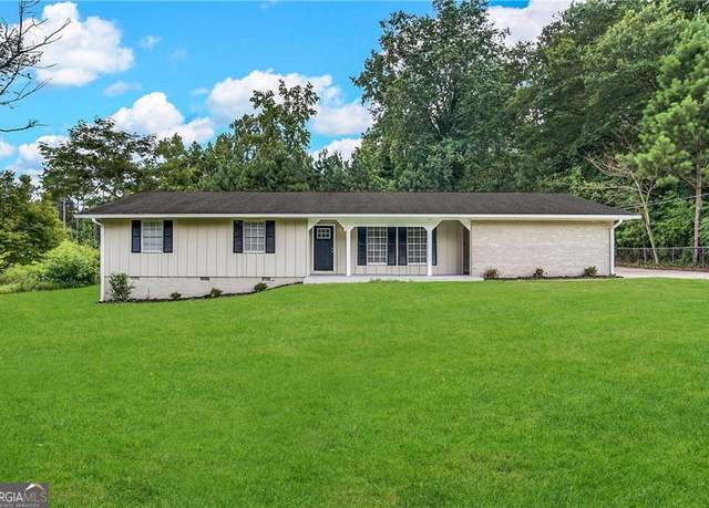 Property at 4395 Stonewall Tell Rd, College Park, GA 30349, 3 beds, 2 baths