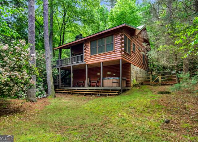 Property at 95 Riverbend Ct, Ellijay, GA 30540, 2 beds, 2 baths