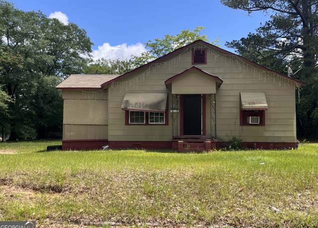 Property at 1263 Highland Ave, Macon, GA 31211, 2 beds, 1 bath