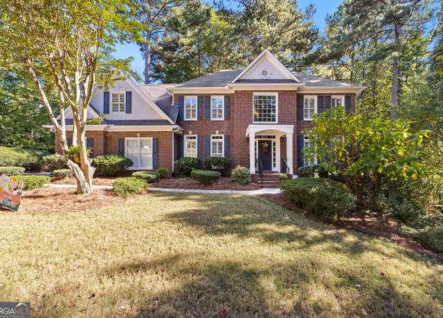 Property at 110 Woodcrest Overlook, Fayetteville, GA 30215, 4 beds, 2.5 baths