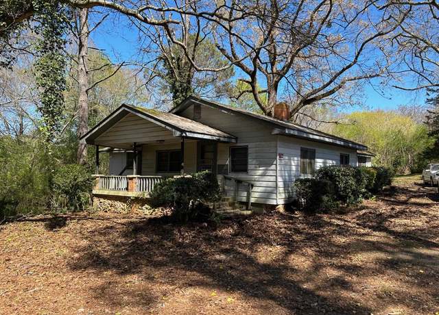 Property at 190 Bowles Dr, Athens, GA 30606, 3 beds, 2 baths