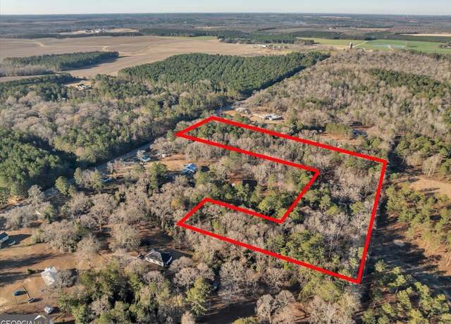Property at 104 King Arthurs Ct, Byron, GA 31008
