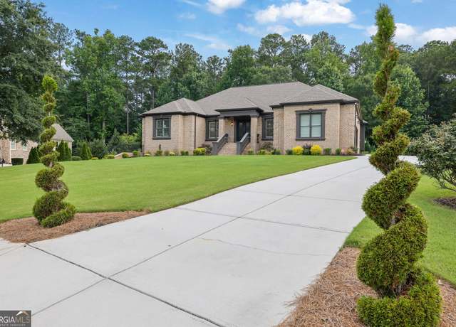 Property at 4564 Investors Ln, Ellenwood, GA 30294, 5 beds, 4.5 baths
