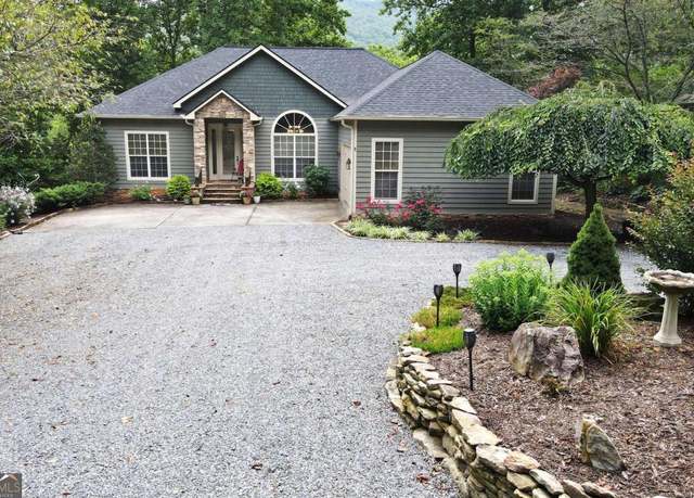 Property at 4819 Itsey Trl, Hiawassee, GA 30546, 4 beds, 4 baths