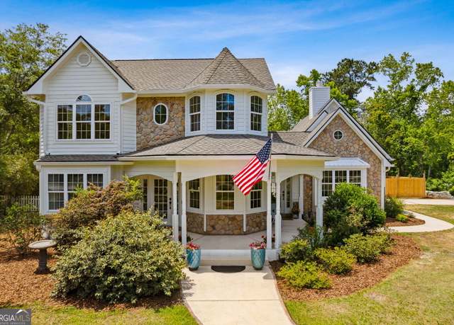 Property at 913 Seagrove St, St. Marys, GA 31558, 3 beds, 3.5 baths