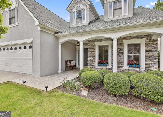 Property at 211 Collierstown Way, Peachtree City, GA 30269, 3 beds, 2.5 baths
