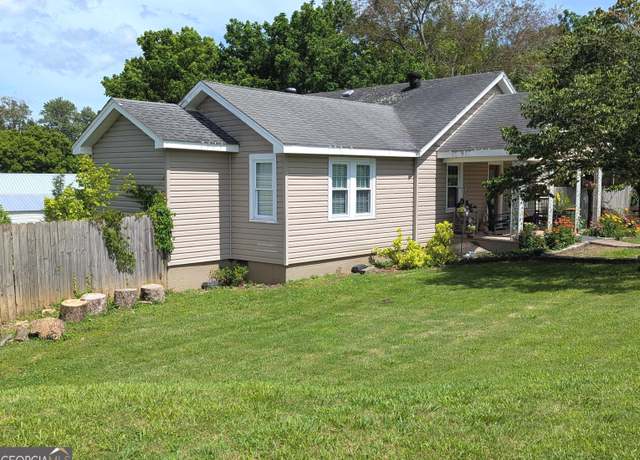 Property at 105 Bypass Rd, Morganton, GA 30560, 3 beds, 2 baths