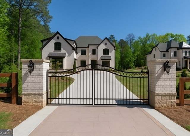 Property at 10765 Shallowford Rd, Roswell, GA 30075, 5 beds, 5.5 baths