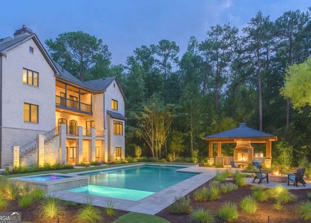 Property at 10765 Shallowford Rd, Roswell, GA 30075, 5 beds, 5.5 baths