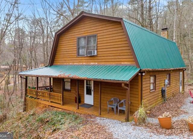 Property at 40 Kaceys Ln, Helen, GA 30545, 3 beds, 2.5 baths