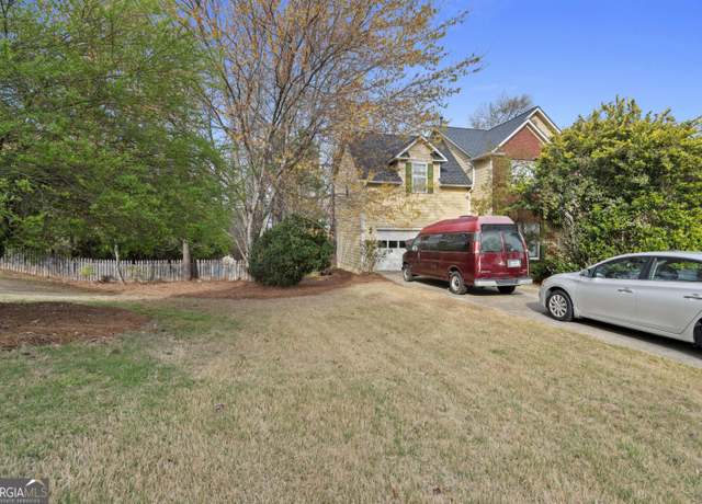 Property at 1475 Keystone Dr, Suwanee, GA 30024, 4 beds, 3 baths