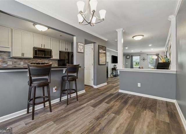 Property at 135 N North River Dr, Atlanta, GA 30350, 2 beds, 2.5 baths