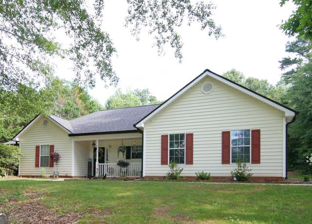 Property at 70 Hidden Brook Trl, Newnan, GA 30265, 3 beds, 2 baths