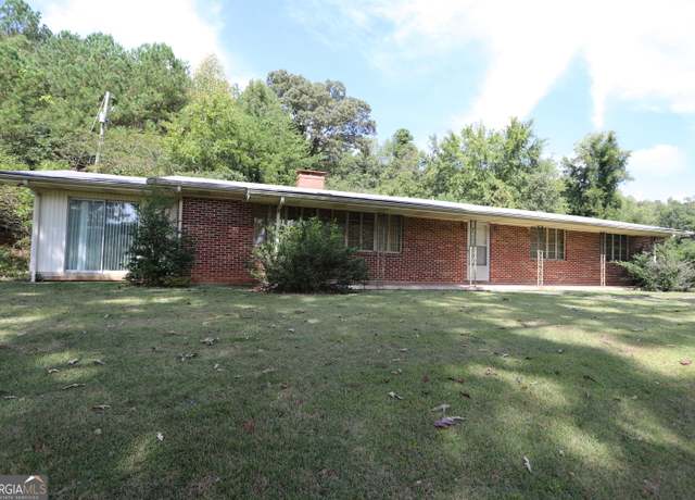 Property at 247 Dry Valley Rd, Summerville, GA 30747, 3 beds, 2 baths
