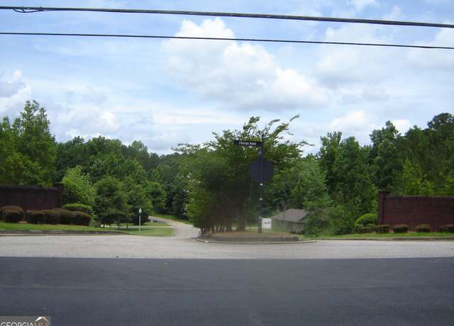 Property at 0 Cambridge Ct, Lanett, AL 36863
