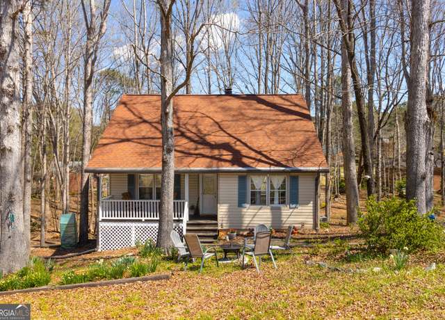 Property at 400 Providence Rd, Athens, GA 30606, 3 beds, 2 baths