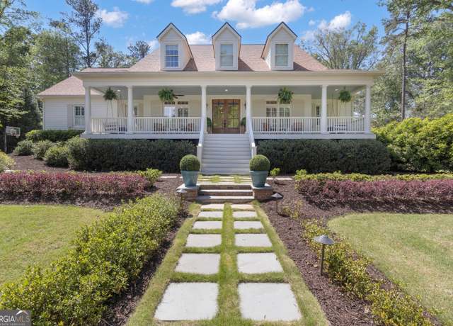 Property at 105 Suffolk Pl, Fayetteville, GA 30215, 5 beds, 5.5 baths