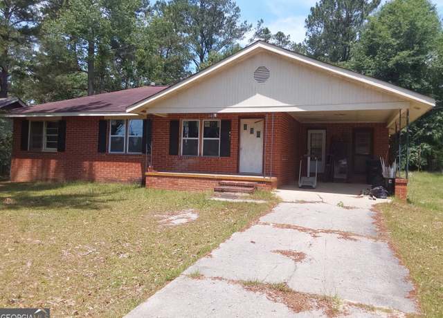 Property at 701 Magnolia Dr, Dublin, GA 31021, 3 beds, 1 bath