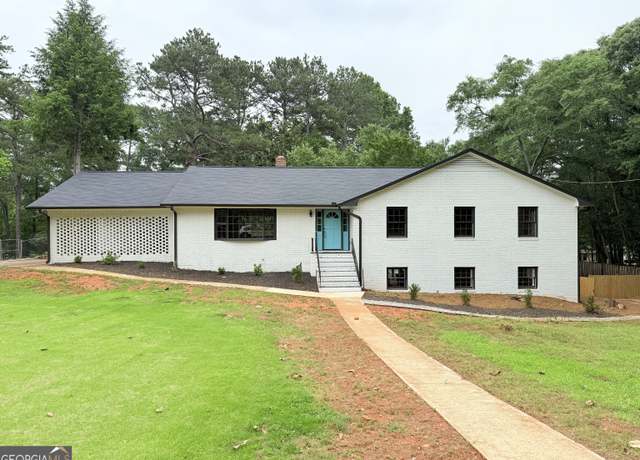 Property at 105 Highland Dr, Athens, GA 30606, 6 beds, 4.5 baths
