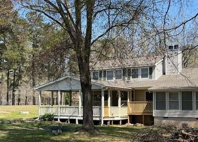 Property at 169 Admiralty Way NW, Milledgeville, GA 31061, 4 beds, 3.5 baths
