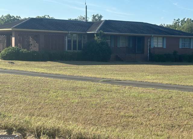 Property at 1943 Vienna Hwy, Pineview, GA 31071, 3 beds, 2 baths