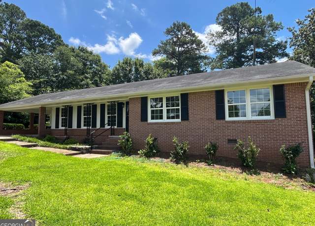 Property at 923 Norwood Dr, Lagrange, GA 30240, 3 beds, 2 baths