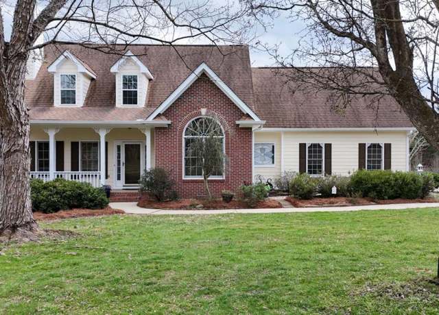 Property at 1030 Ridgefield Dr, Bishop, GA 30621, 3 beds, 3 baths
