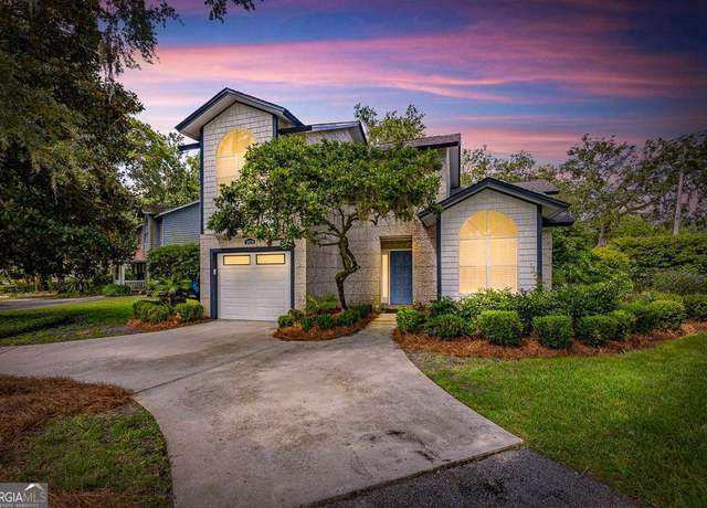 Property at 203 Grand Oaks Cir, St. Simons, GA 31522, 3 beds, 2.5 baths