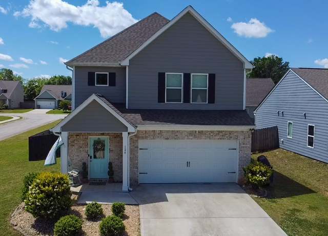 Property at 124 Charleston Ln, Milner, GA 30257, 4 beds, 2.5 baths