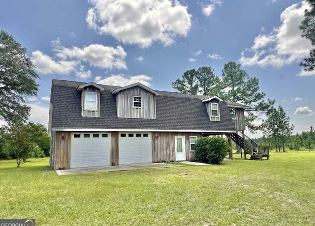 Property at 585 Glyen Hickman Rd, Eastman, GA 31023, 2 beds, 2 baths
