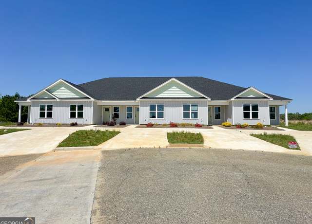 Property at 603 Castle Ct, Hawkinsville, GA 31036, 2 beds, 2 baths