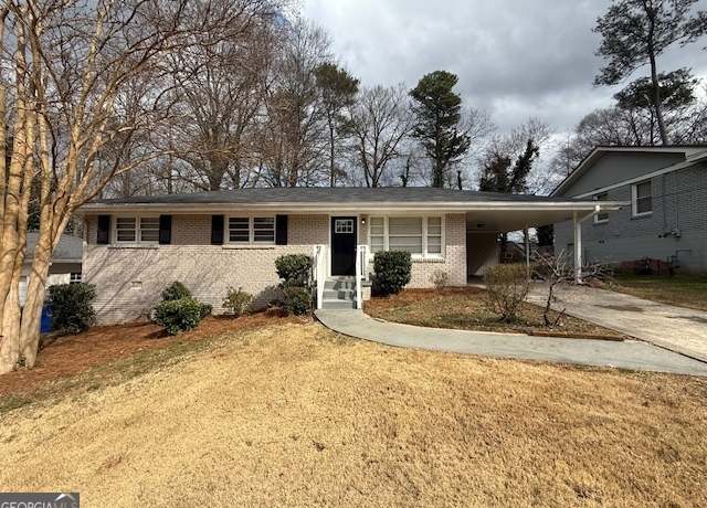 Property at 1068 Longshore Dr, Decatur, GA 30032, 3 beds, 1 bath