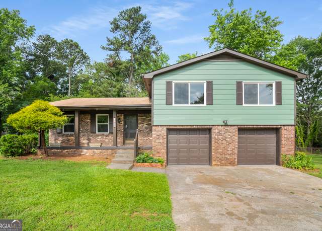 Property at 7455 Dover Ct, Riverdale, GA 30274, 3 beds, 2 baths