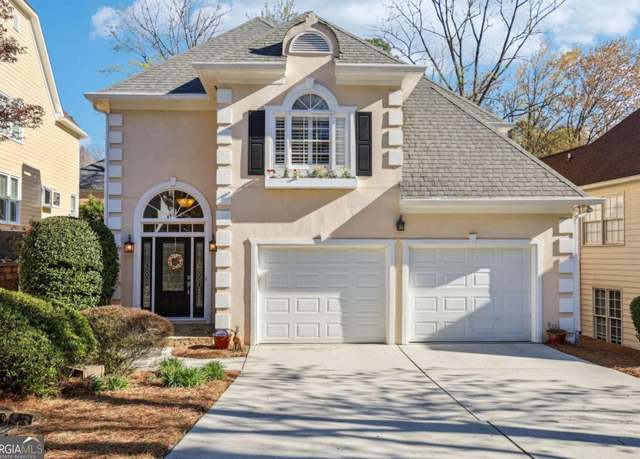 Property at 1056 Shady Valley Pl NE, Atlanta, GA 30324, 3 beds, 2.5 baths