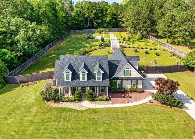 Property at 70 Willow Bend Way, Senoia, GA 30276, 4 beds, 3 baths