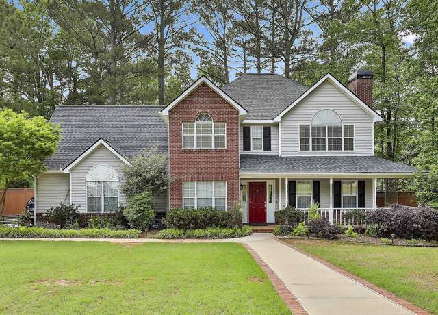 Property at 908 Huntington Pl, Peachtree City, GA 30269, 4 beds, 2.5 baths