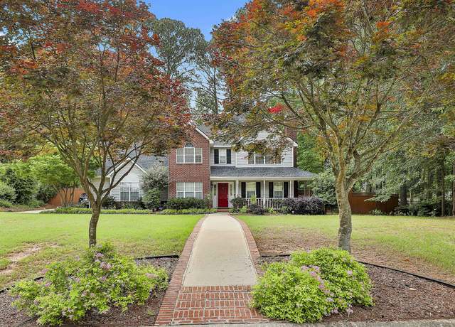 Property at 908 Huntington Pl, Peachtree City, GA 30269, 4 beds, 2.5 baths