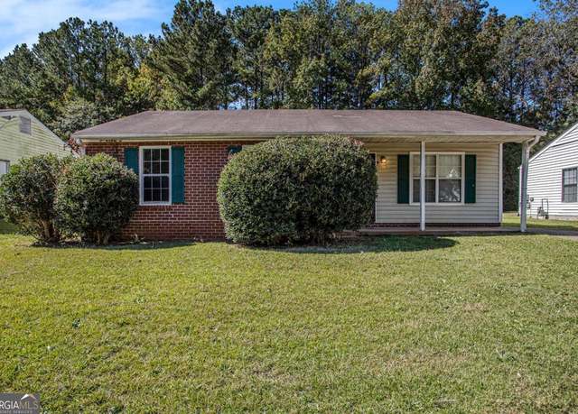 Property at 5575 Pine Gate Dr, Atlanta, GA 30349, 3 beds, 1.5 baths