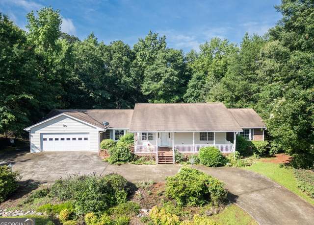Property at 341 Chickadee Ct, Monticello, GA 31064, 3 beds, 2.5 baths