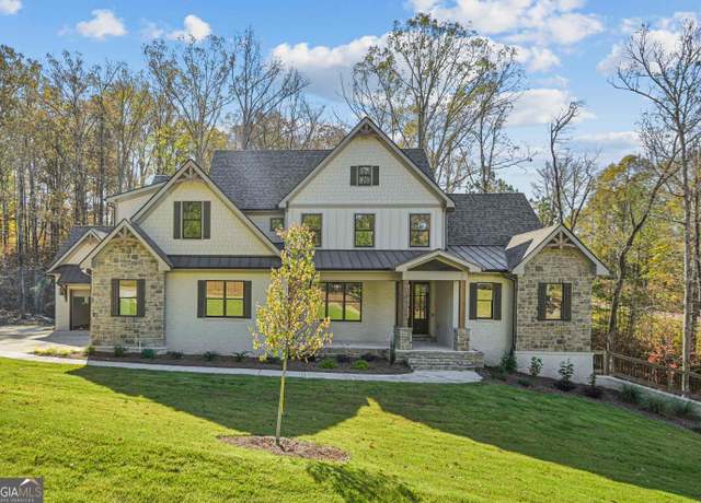 Property at 105 Fox Ct, Forsyth, GA 31029, 5 beds, 2.5 baths