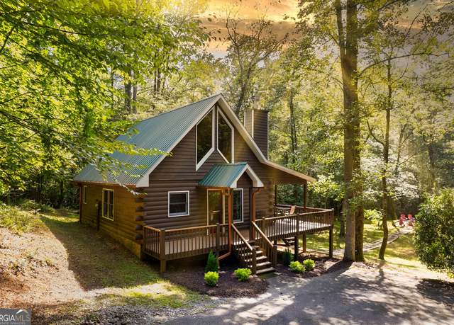Property at 38 Forest Ln, Blue Ridge, GA 30513, 2 beds, 2 baths