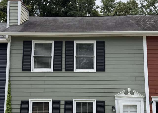 Property at 215 Springdale Ct, Macon, GA 31210, 2 beds, 1.5 baths