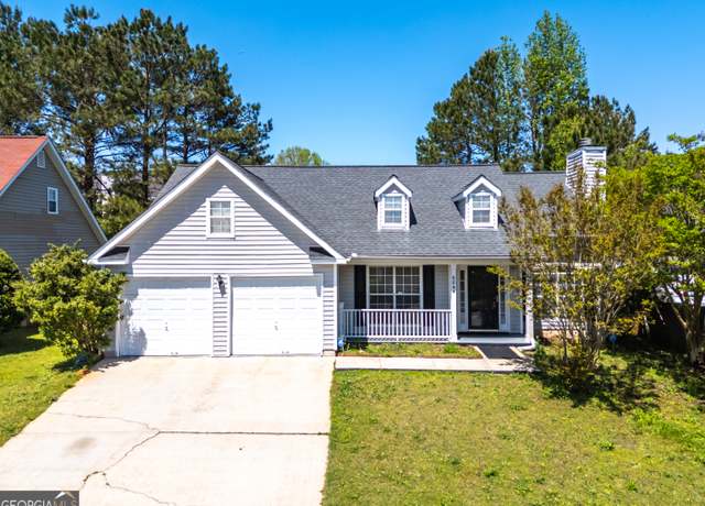 Property at 6844 Saganaw Dr, Rex, GA 30273, 3 beds, 2 baths