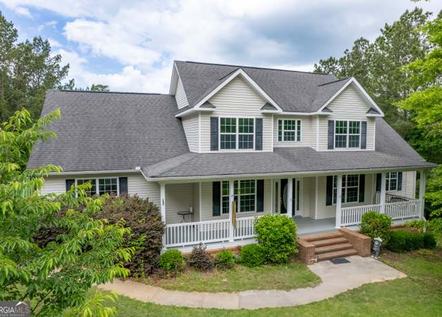 Property at 98 Head Rd, Juliette, GA 31046, 3 beds, 3 baths