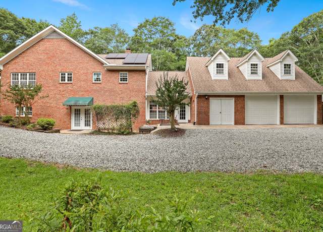 Property at 744 Cherokee Ridge Rd, Canon, GA 30520, 5 beds, 4 baths