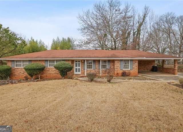 Property at 3948 Bright Star Rd, Douglasville, GA 30135, 3 beds, 2 baths