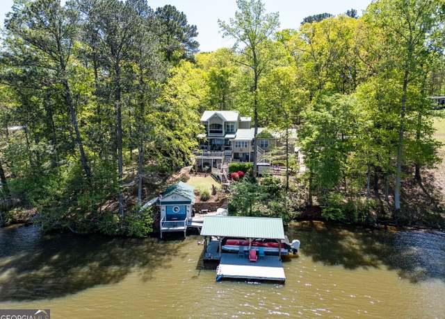 Property at 2 Blue Heron Dr, Monticello, GA 31064, 4 beds, 3.5 baths