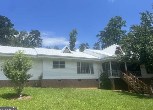 Property at 1470 Dunn Rd, Cumming, GA 30040, 3 beds, 2.5 baths