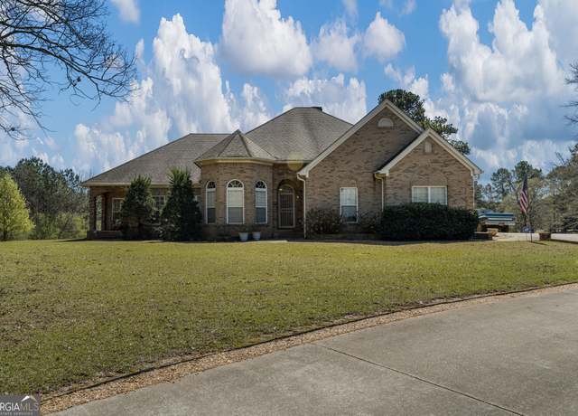 Property at 229 Big Springs Mountville Rd, Lagrange, GA 30241, 4 beds, 3.5 baths